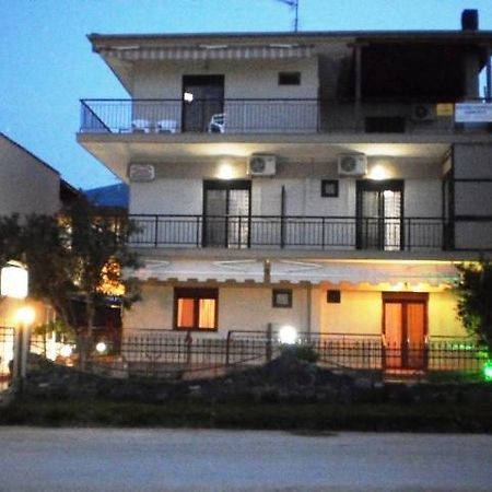 斯塔夫罗斯Dimitra House公寓 外观 照片